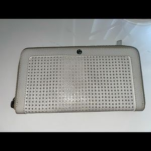 Boots n Bags leather wallet